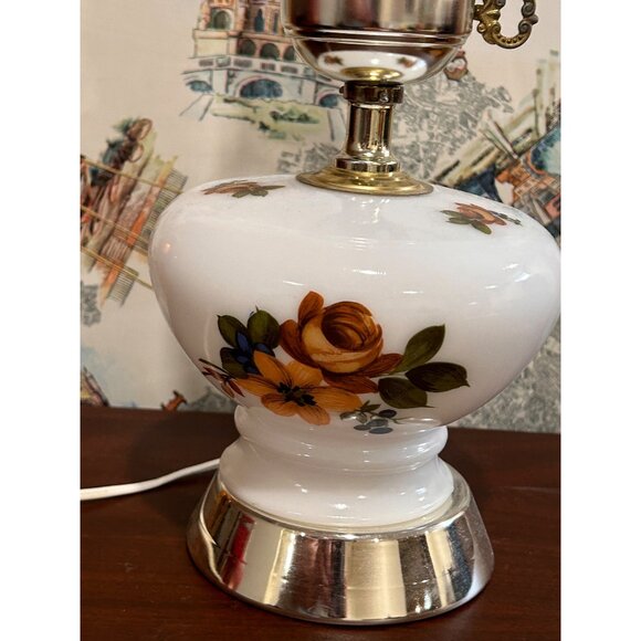 Vintage Handpainted Milk Glass Electric Oil Lamp Hurricane Lamp - Picture 3 of 5